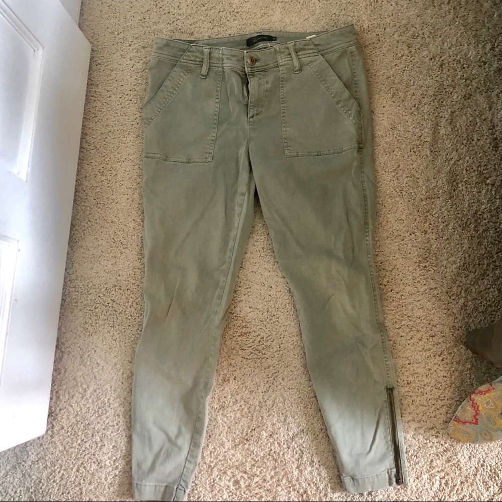 Level 99 Faded Olive Green pants (29/8)